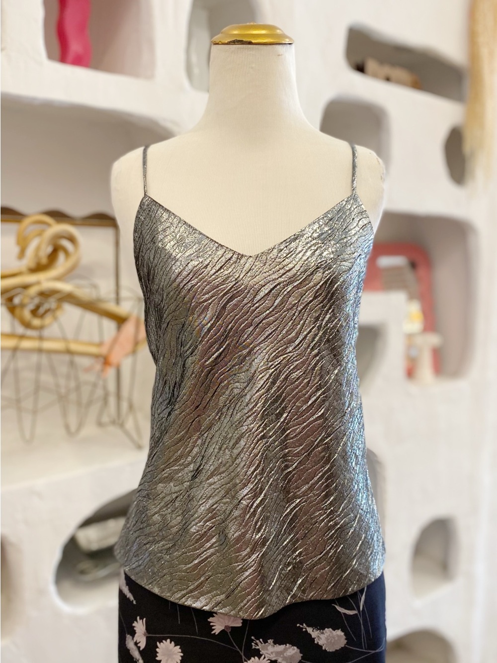 Vintage Silver Metallic Textured V-Neck Spaghetti Strap Tank Top